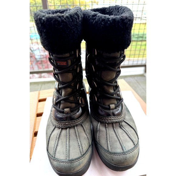 Ugg Australia Newberry Side Zip Waterproof Insulated Black gray Boots Women's 8 - Picture 10 of 13